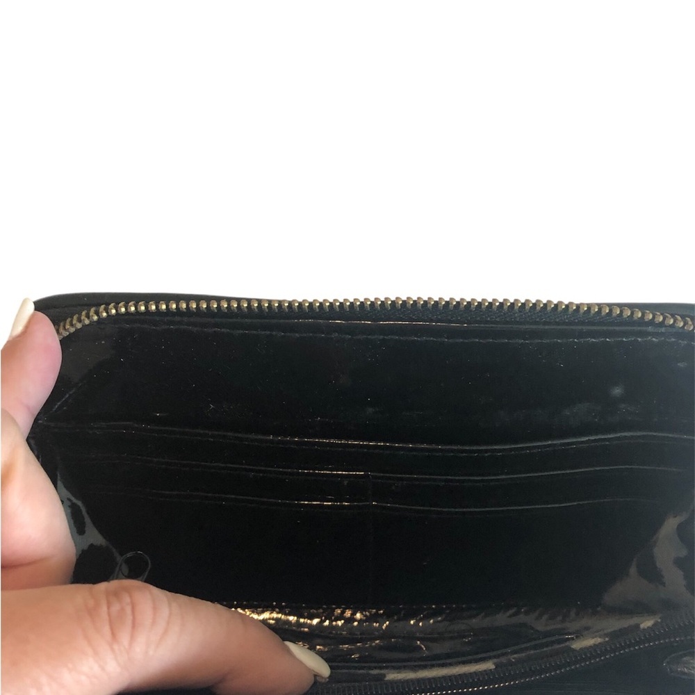 Betsey Johnson Clutch - Picture 6 of 9